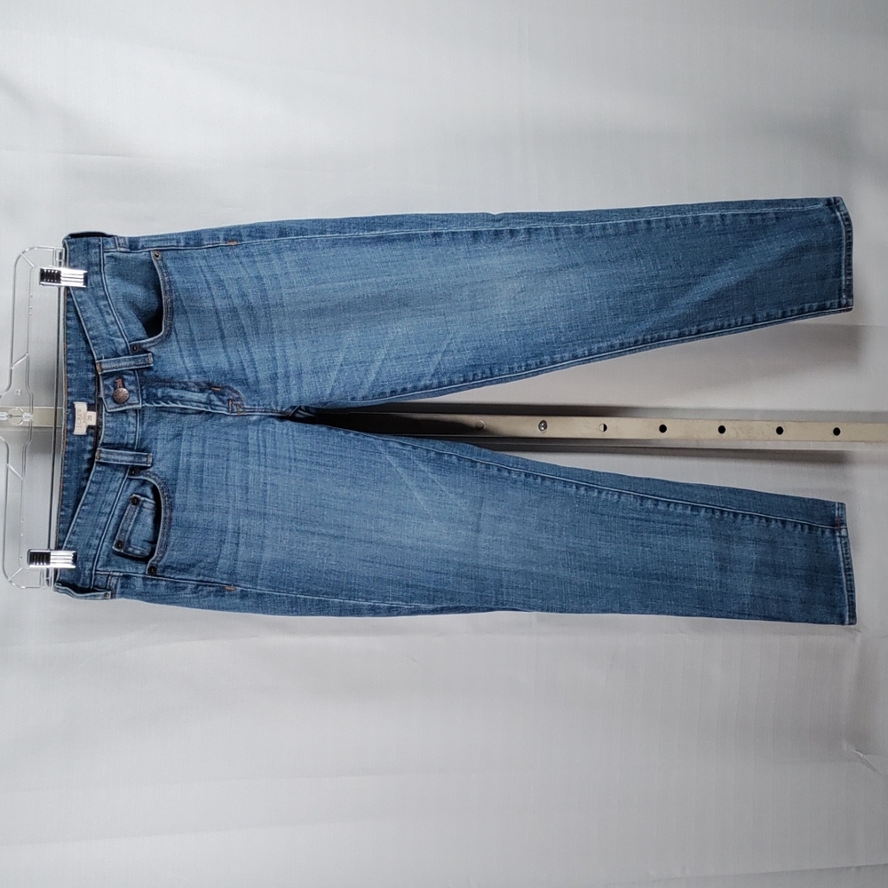 *D122 J. Crew stretch straight leg blue jeans 28 CLEARANCE